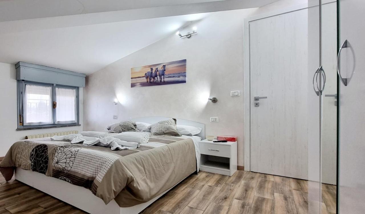Guest Holiday Mandra 12 E 13 เรจโจเอมิเลีย ภายนอก รูปภาพ